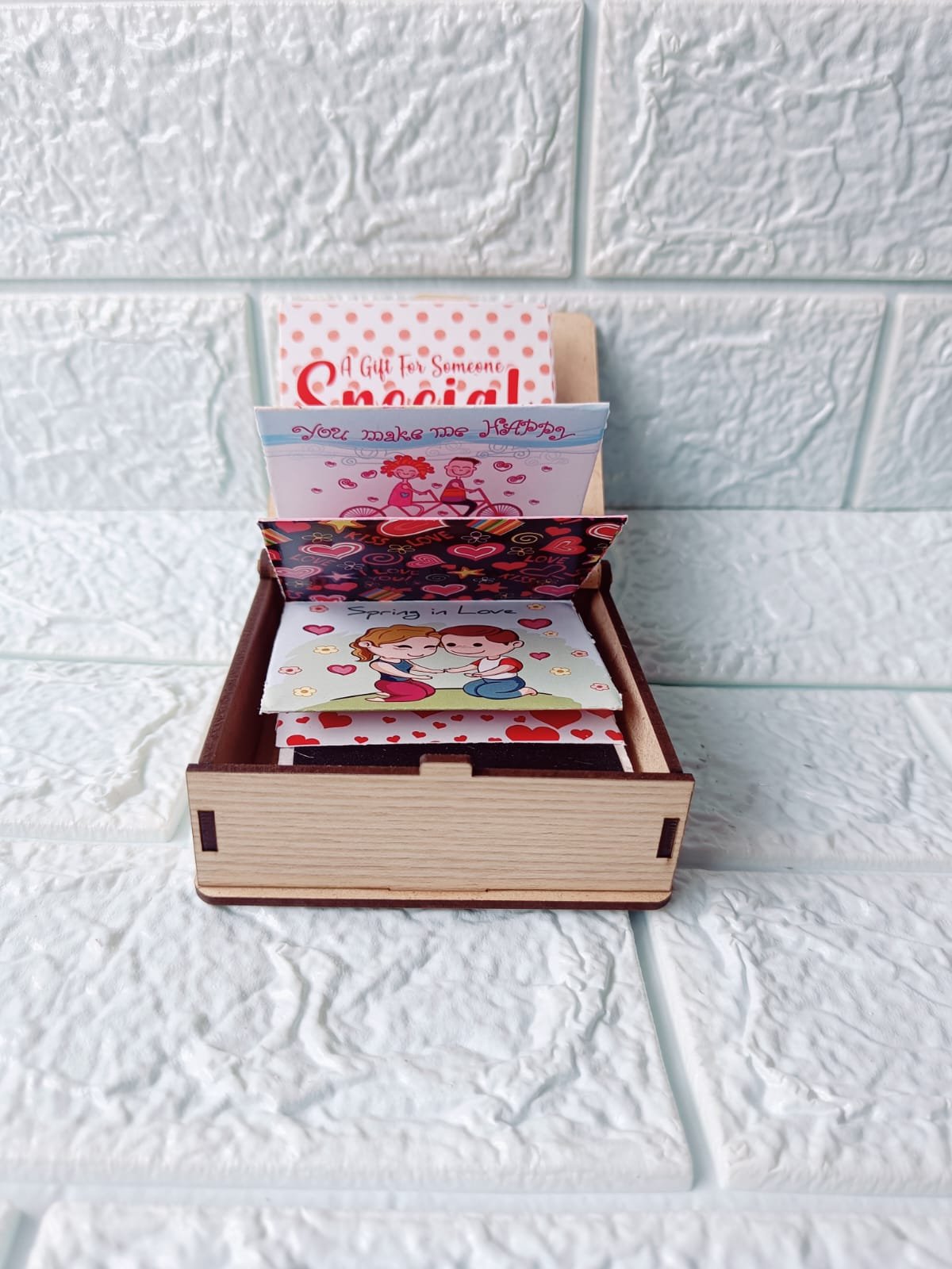 Greeting Cards in Wooden Box Surprise Cards for Valentine day Anniversary Birthday Love Gifts for Girlfriend