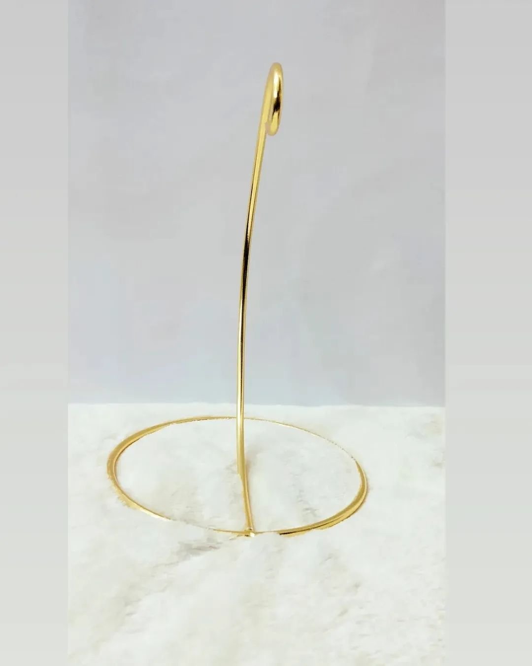 Metal Hanging Stand - 9*6 inch