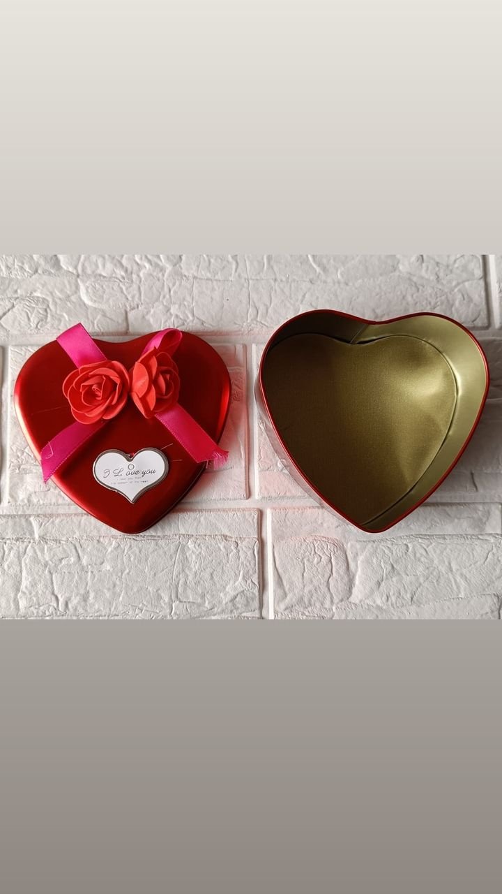 Heart Tin Box - 1pc