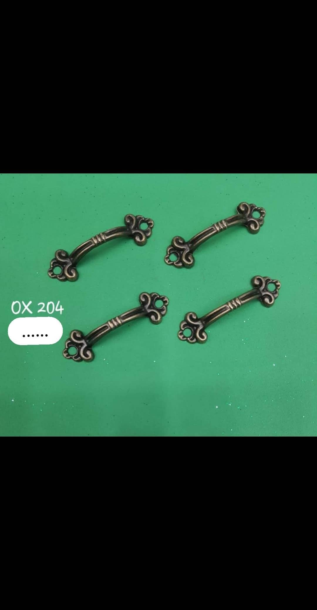 Handle Charms