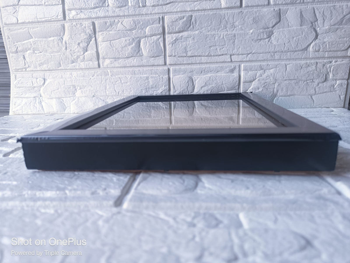 Shadow Glass Frame – A4 Inch (Black)