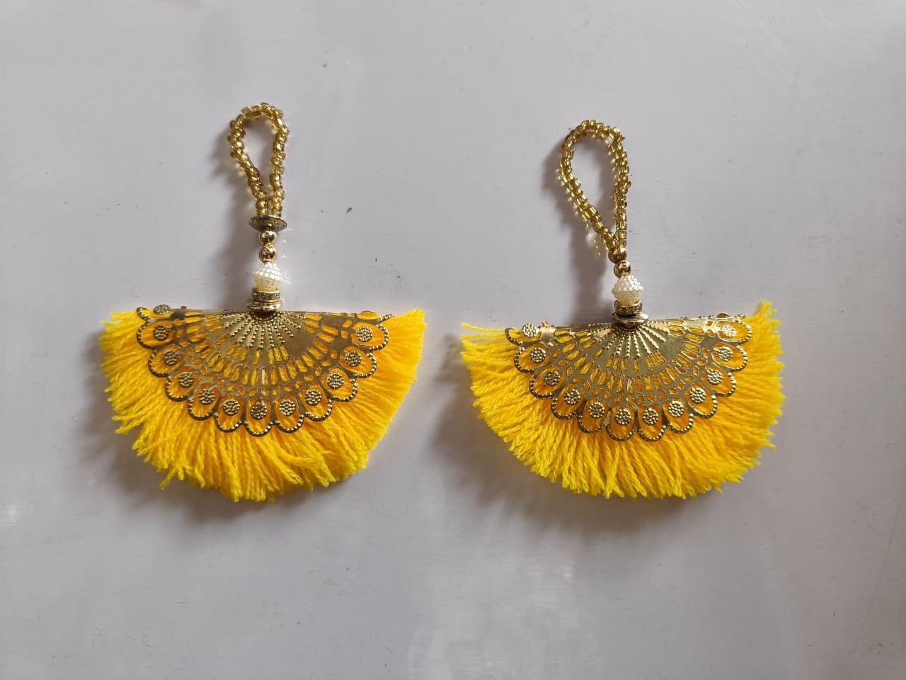 Metal Patra Latkan (Yellow) – 5pcs