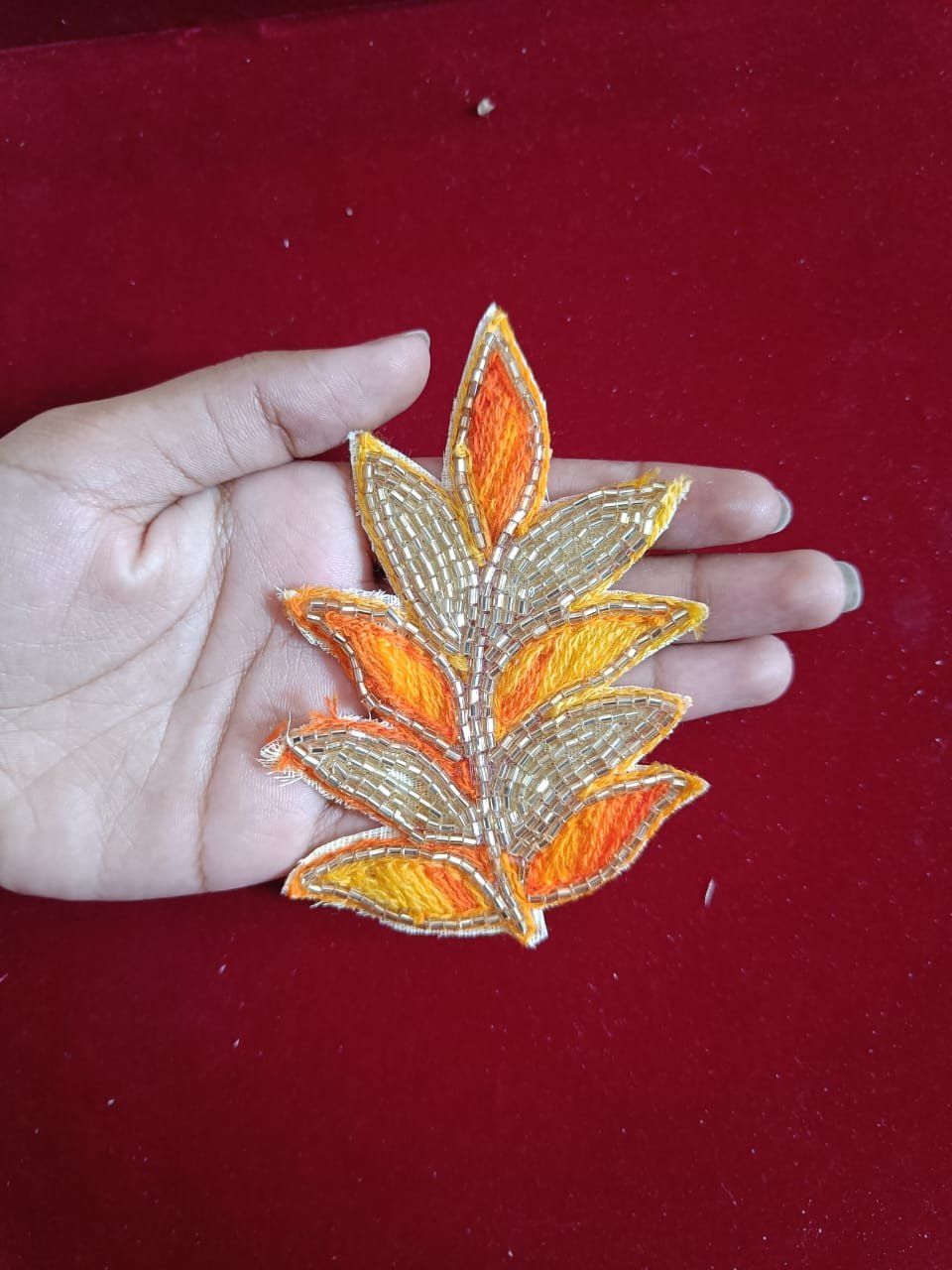 Golden Leaf Buti - 10pc