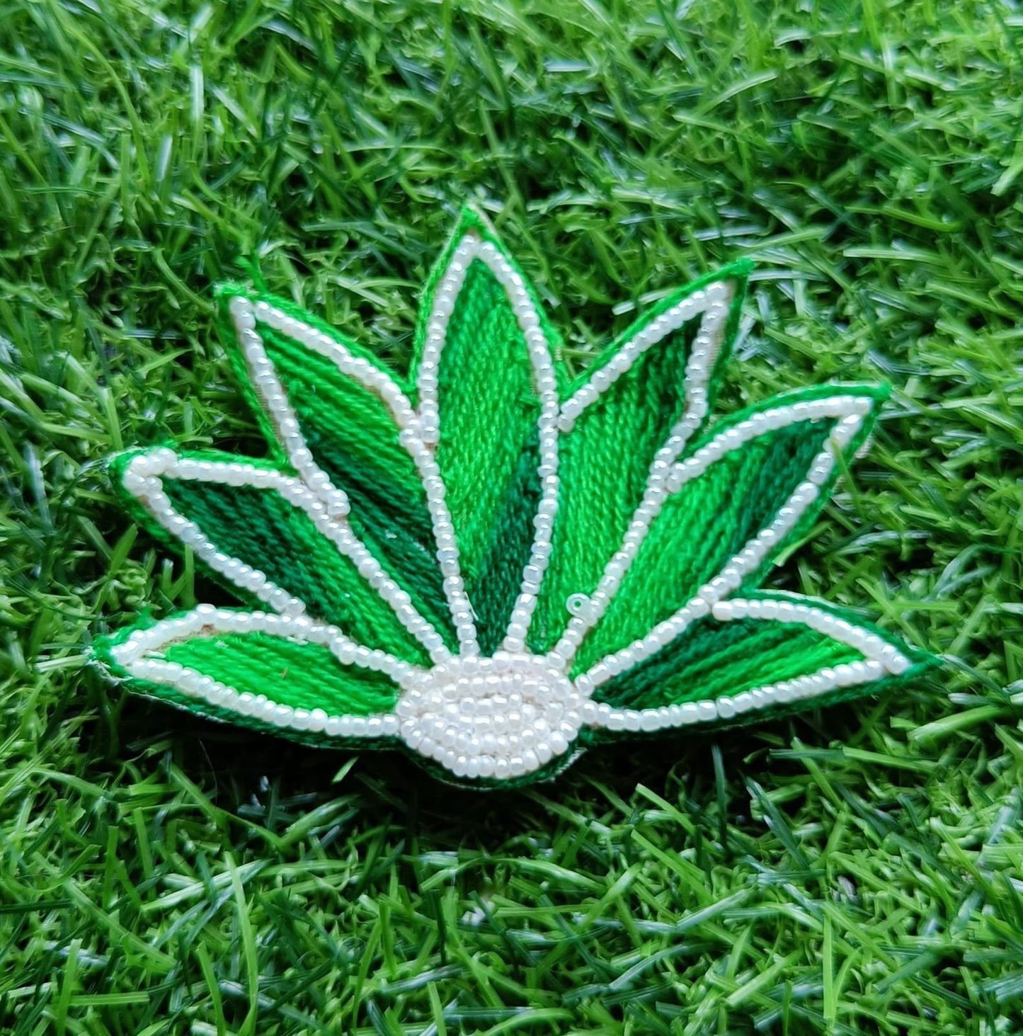 Half Flower Buti Patches (Green) - 10pc