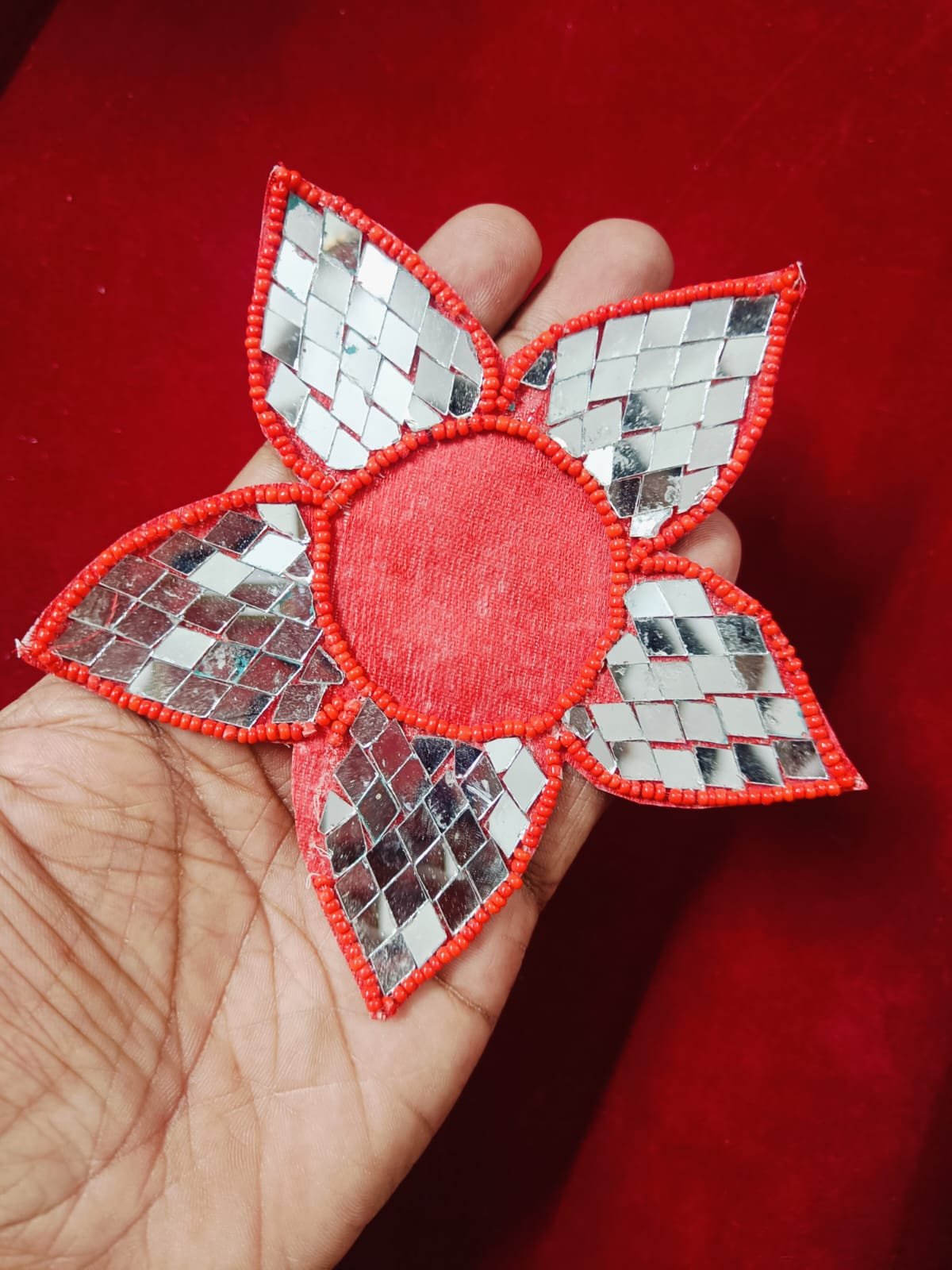 Round Flower Buti Patches Red - 10pc