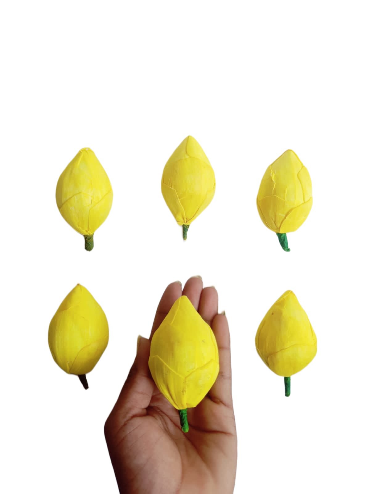 Lotus Buds (Yellow) – 10pcs