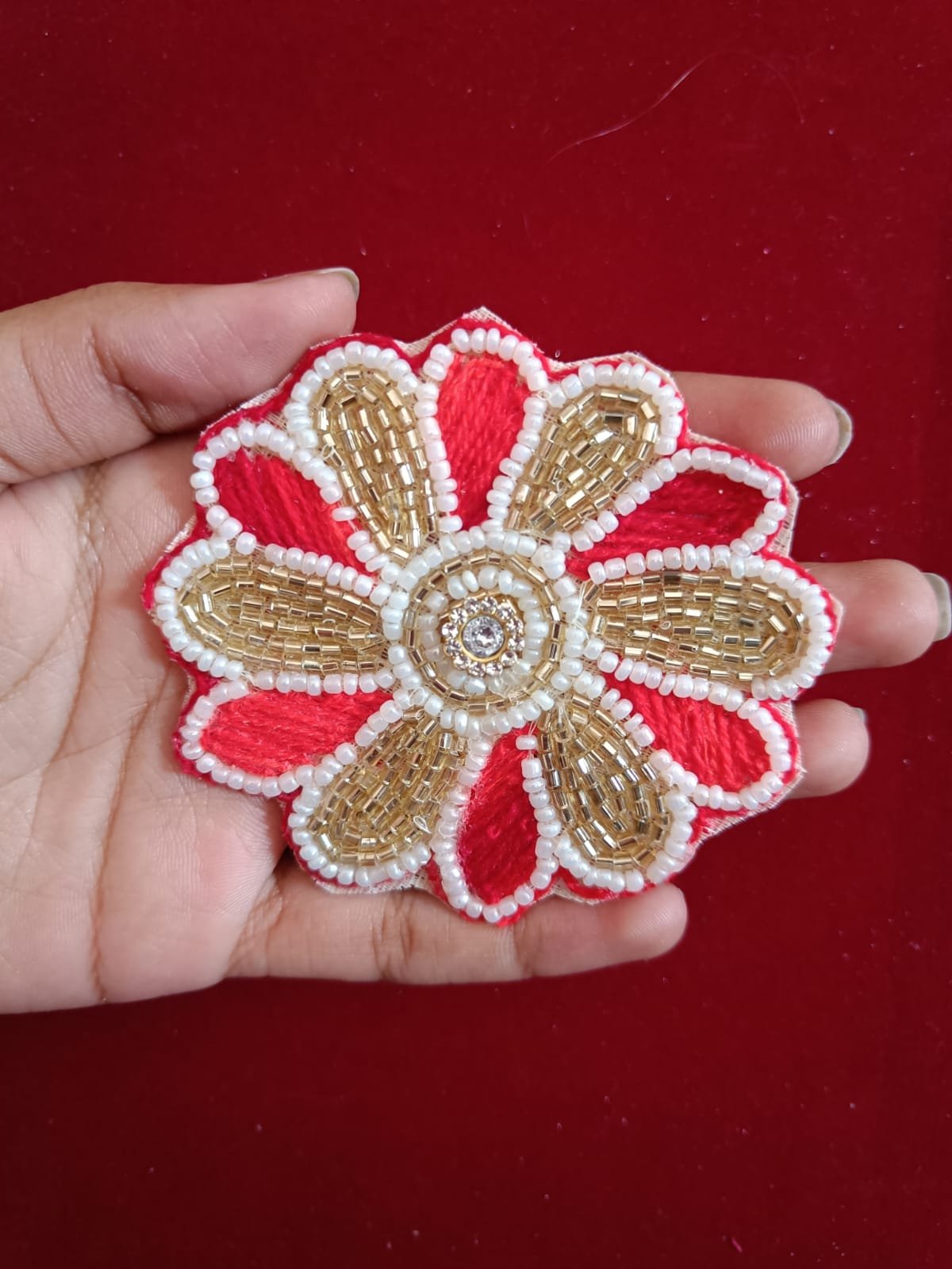 Golden Round Buti Patches - 10pc