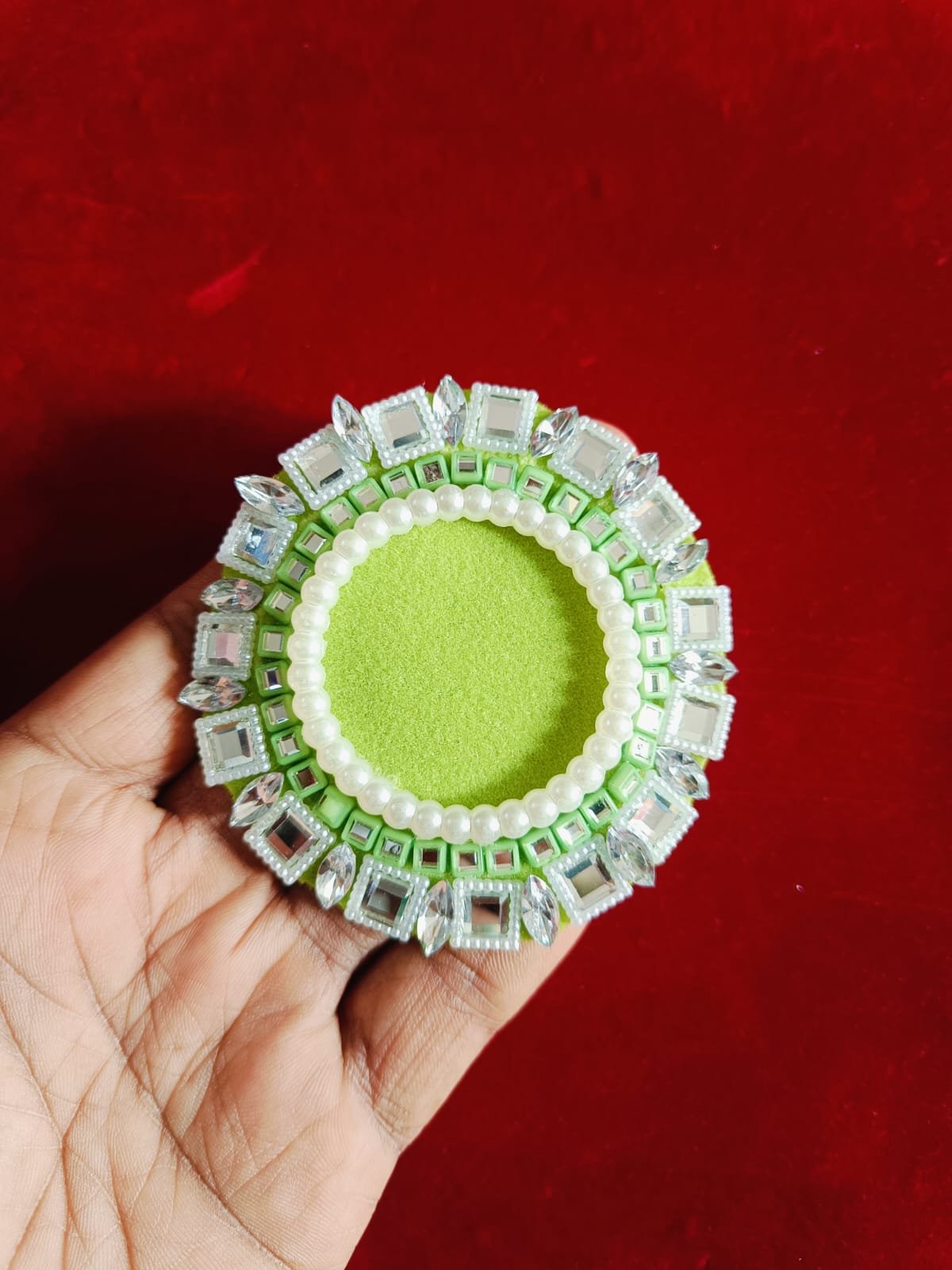 Round Buti Patches - 10pc