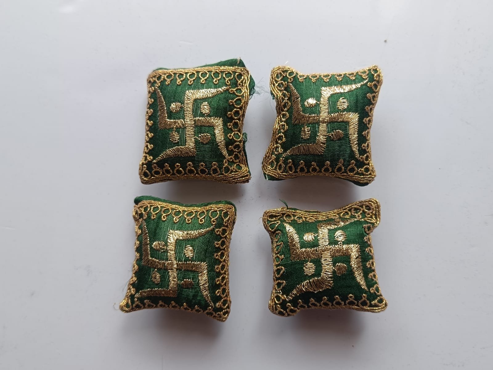Pilow Satiya (Green) – 2pcs