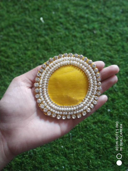 Yellow Round Buti Patches - 5pc