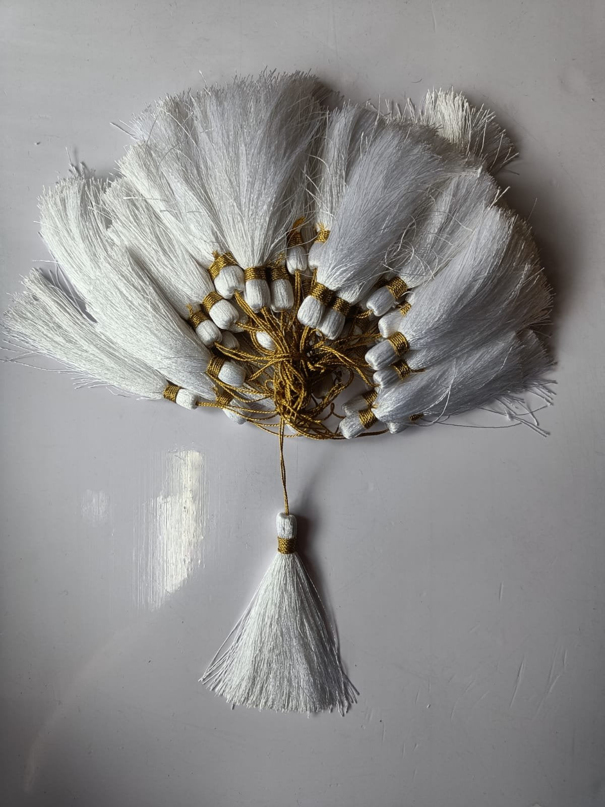 Tassel (White) - 10pcs