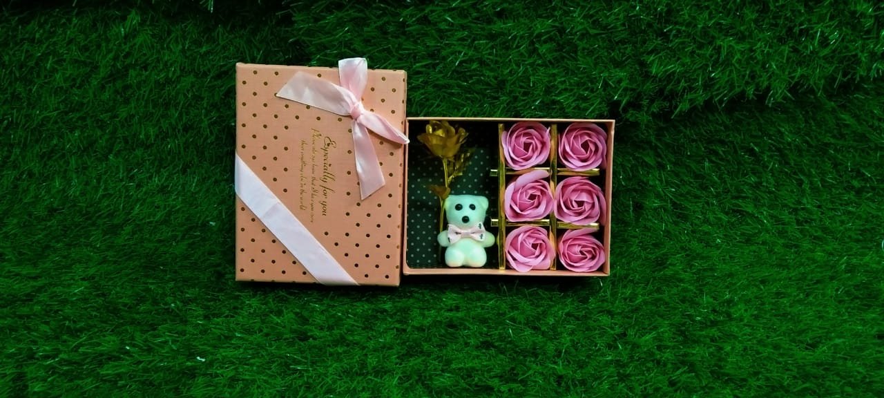 Golden Rose with Teddy