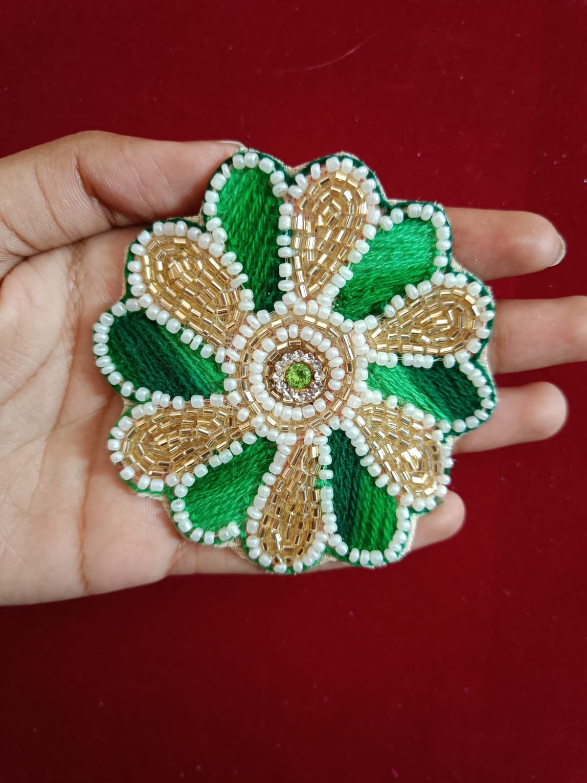 Golden Round Buti Patches - 10pc