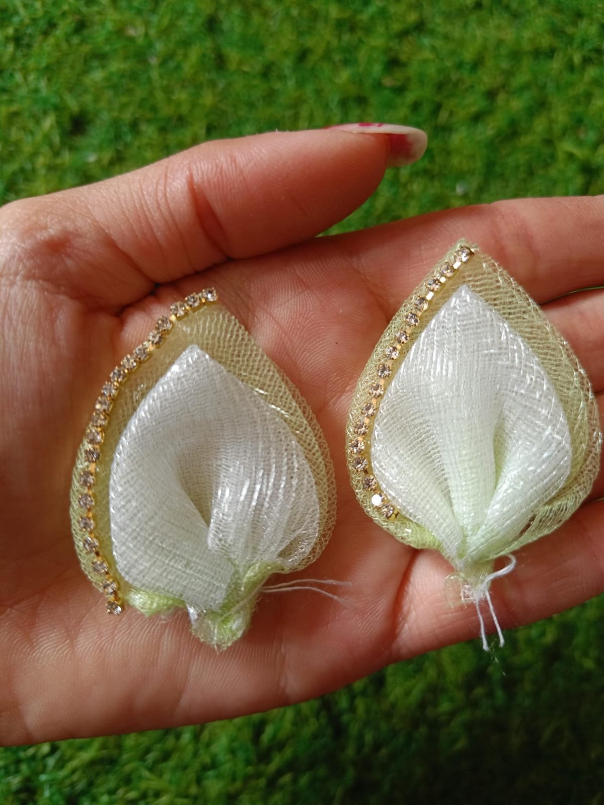 Leaf Buti