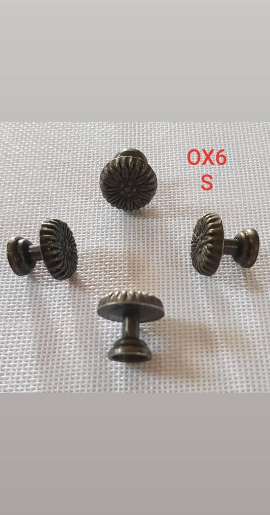 Knob Charms - 1pc