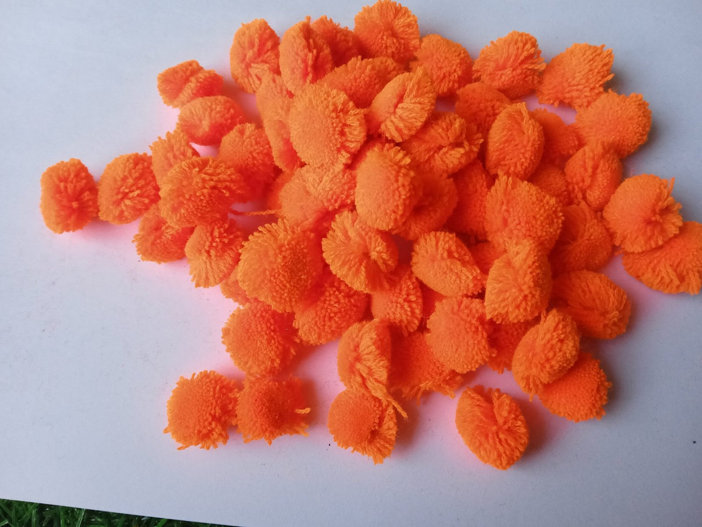 Pom Pom (Orange) -50pcs