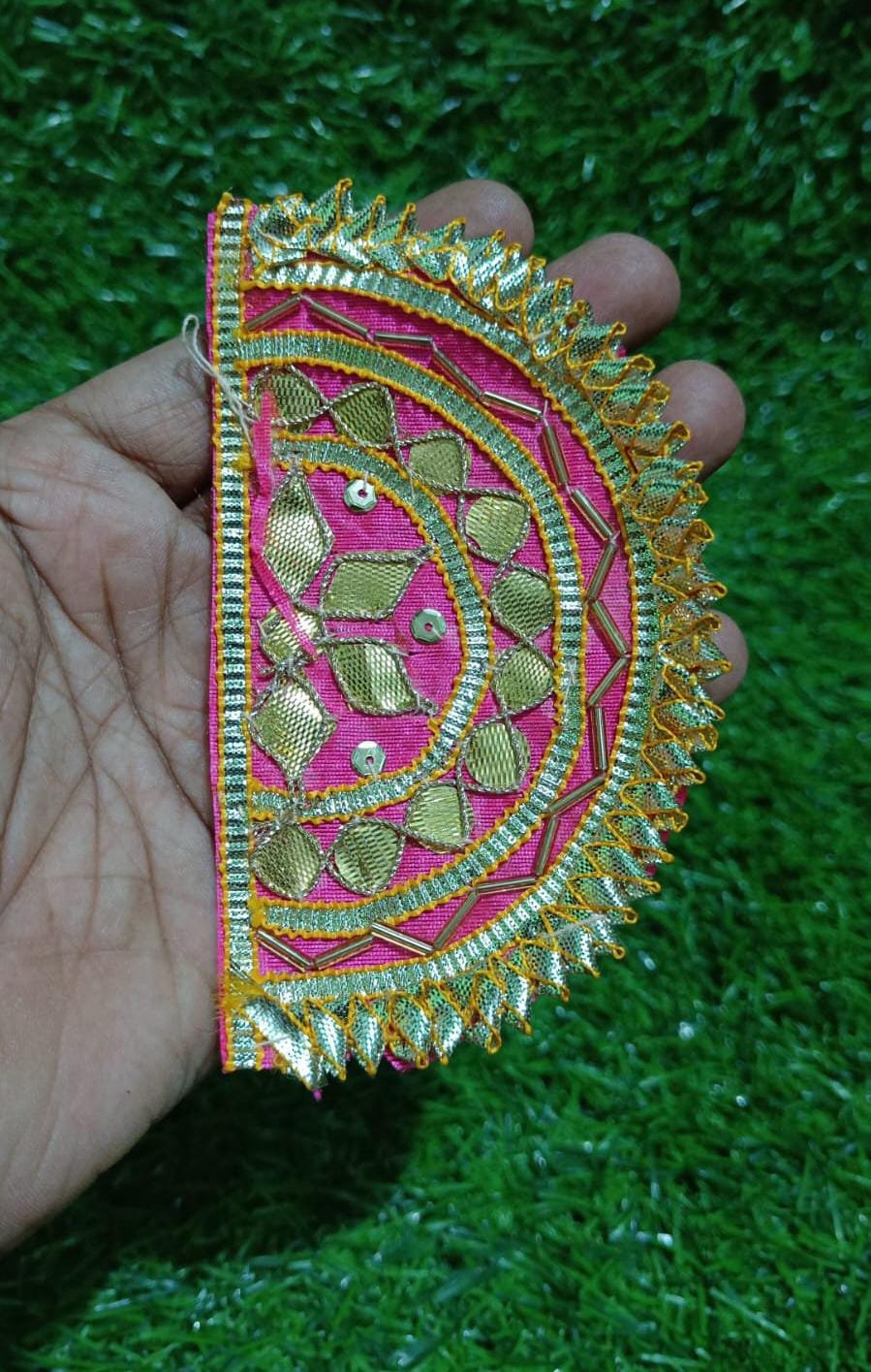 Gota Butti Patch Half Moon (12X7cm)