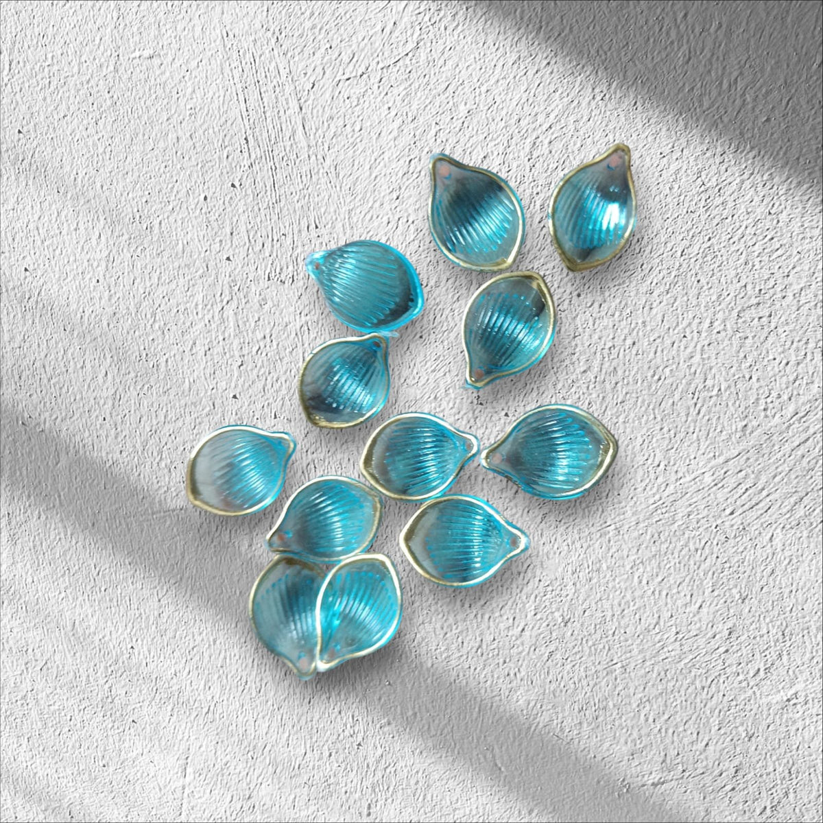 Blue Coconut Leaf Petals