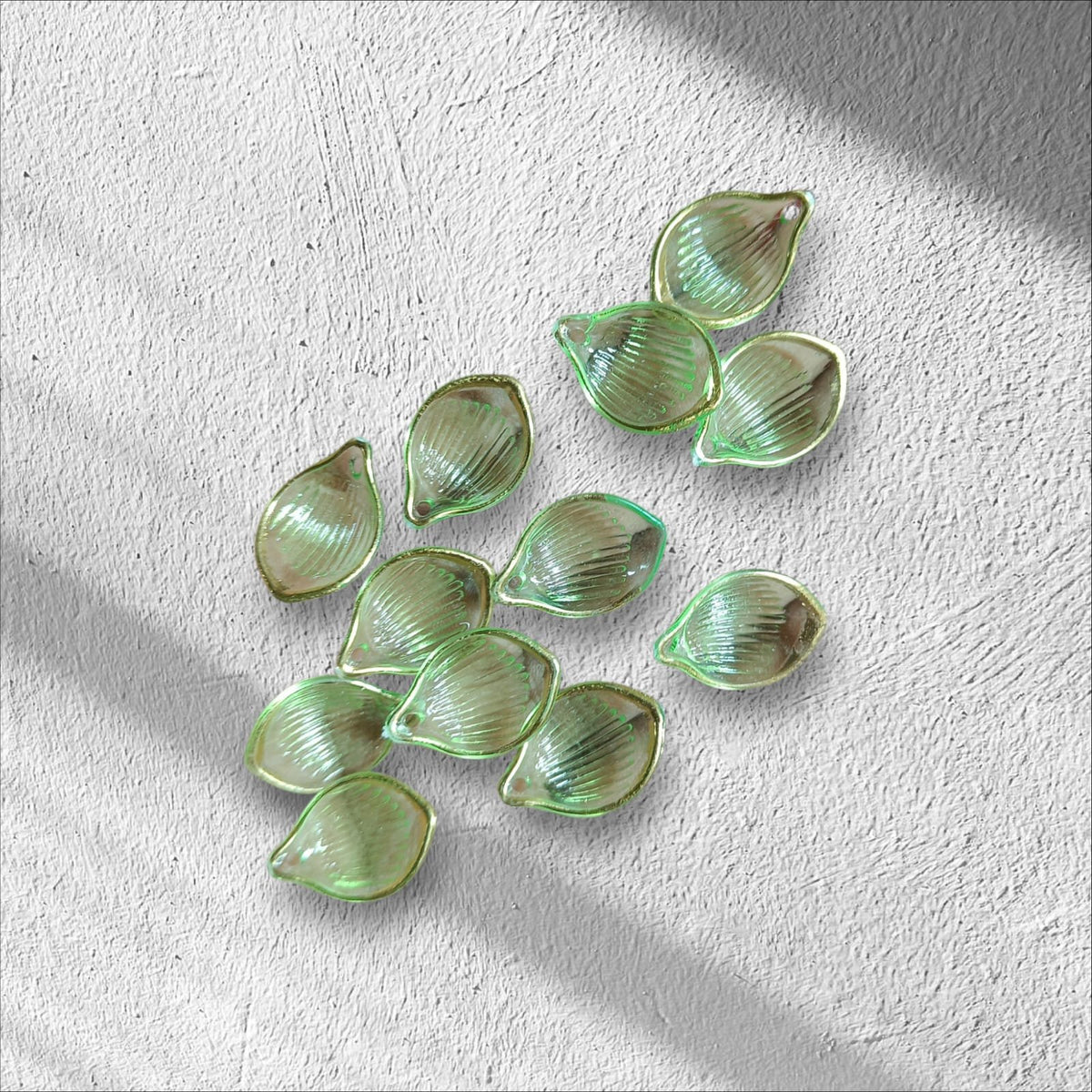 Green Coconut Leaf Petals