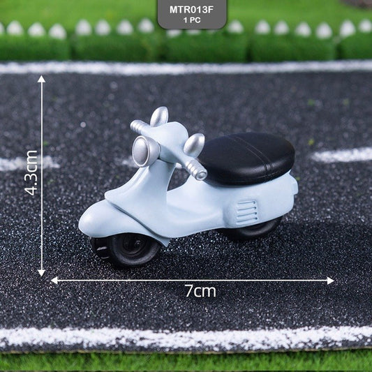 Light Blue Scooter Miniature (MTR013F)