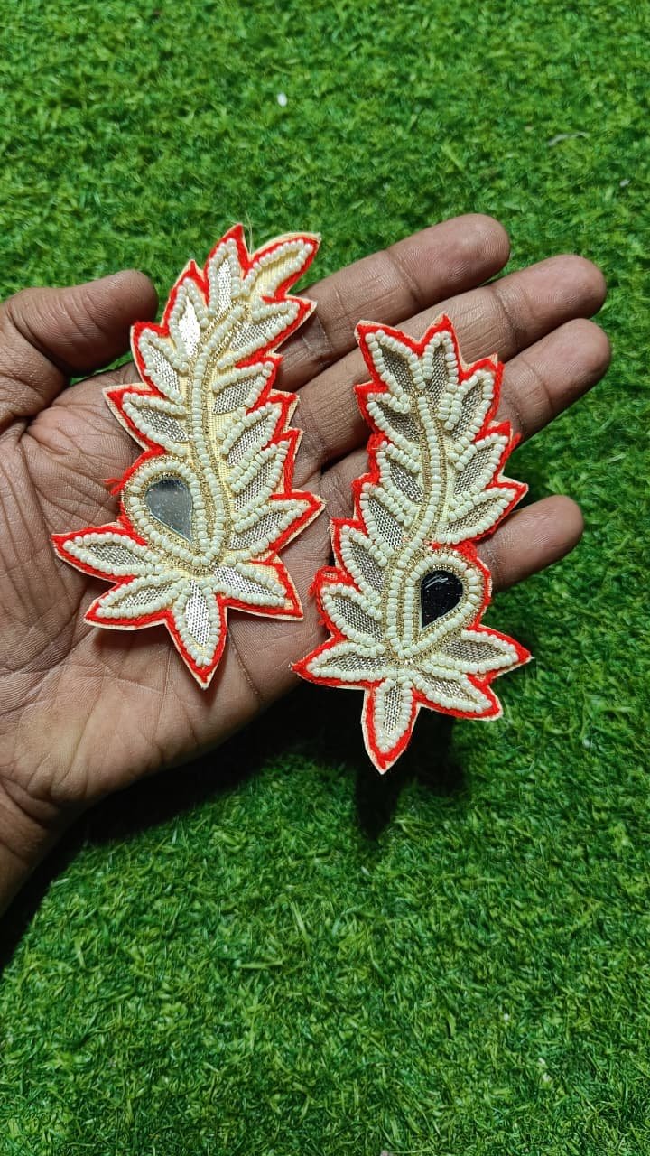 Red Mirror Leaf Buti patches - 10pc