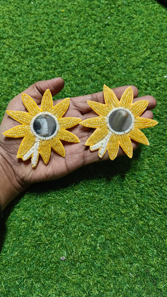 Yellow Sun Flower Buti Patches - 10pc