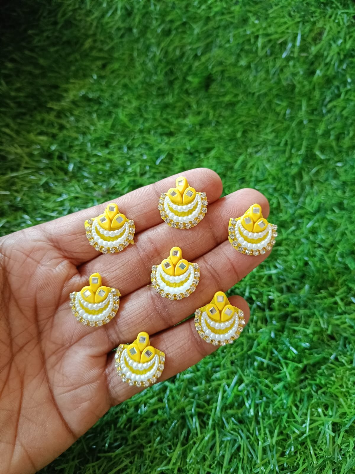Stone Buti - 20pc