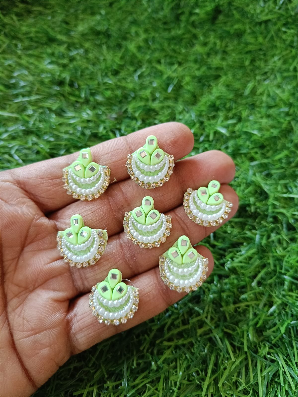 Stone Buti - 20pc