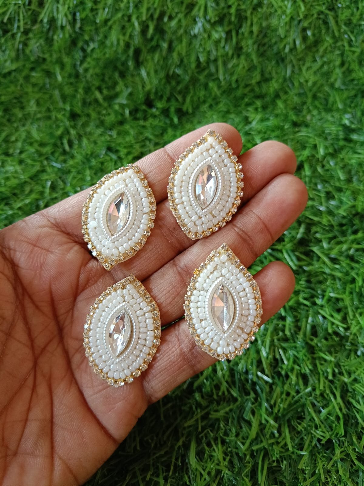 Stone Buti - 20pc