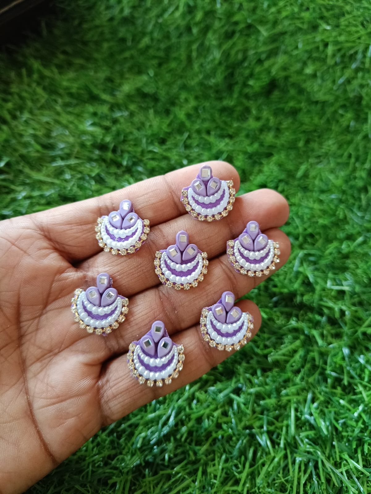 Stone Buti - 20pc