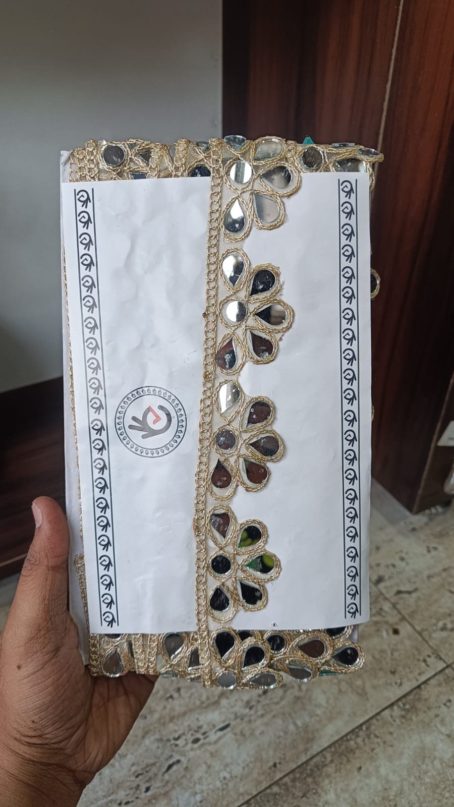 Designer Mirror Lace (No24) - 9metre