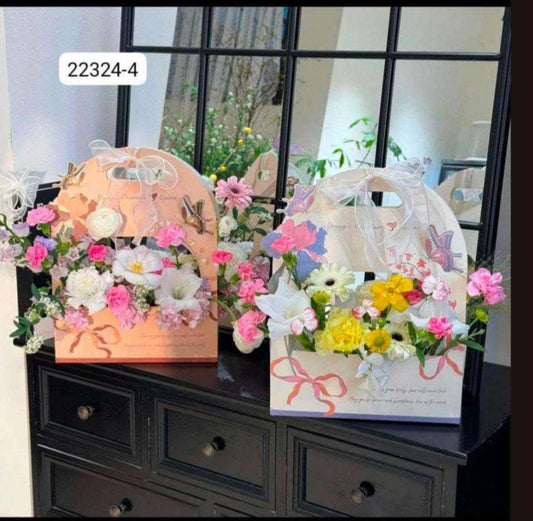 "Spring's Overture Cmint" Flower Bag - 1pc