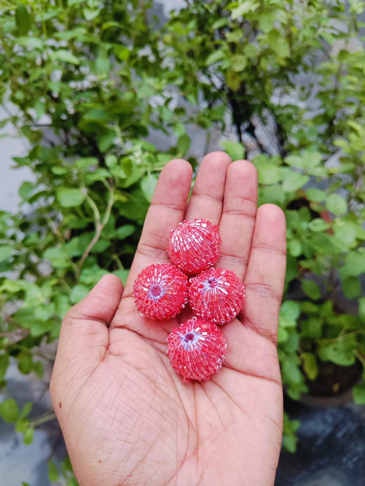 Gajri Katdana Ball 24No – 10pc