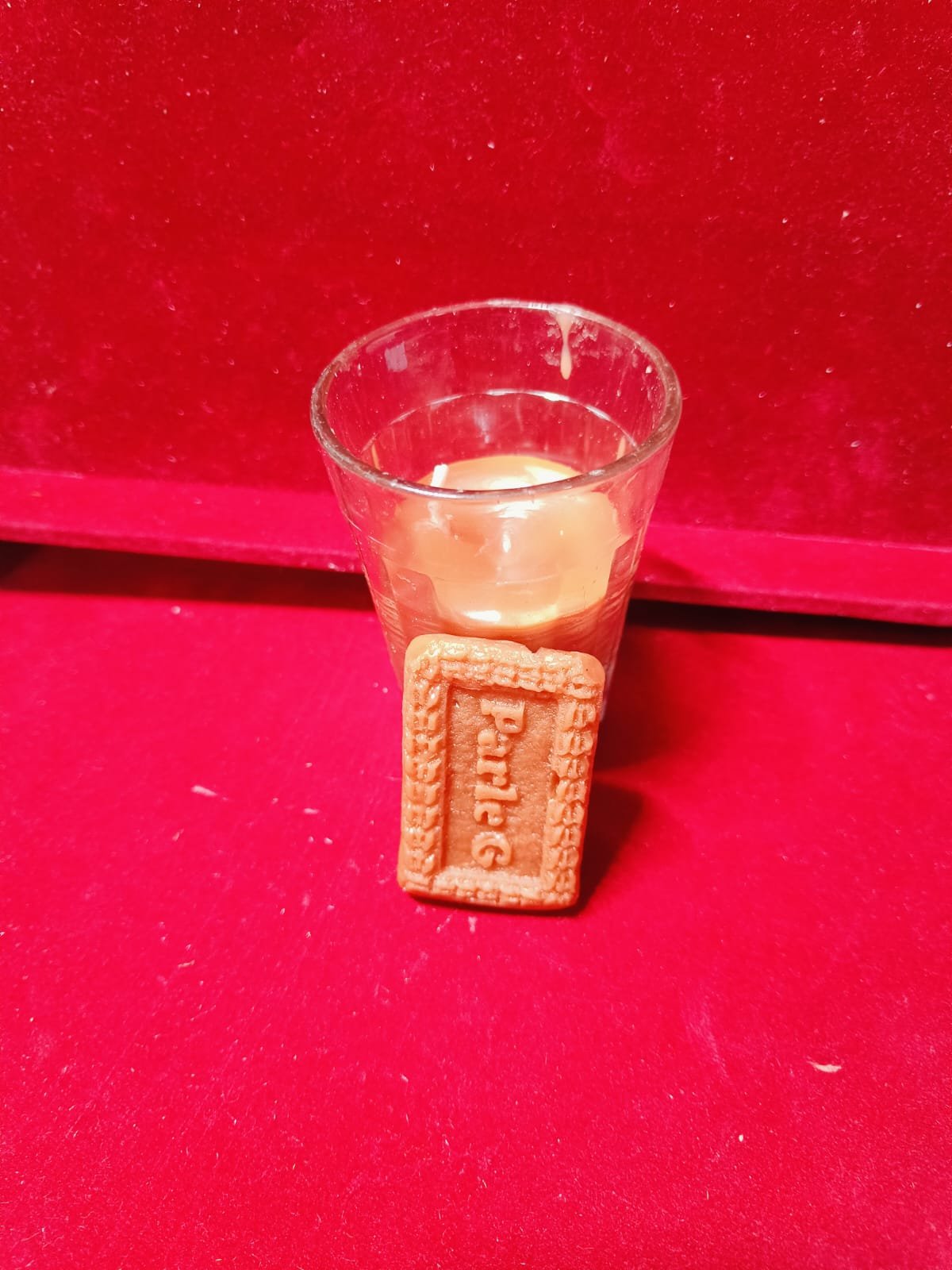 Wax Candle Tea Parle G Biscuit - 1set