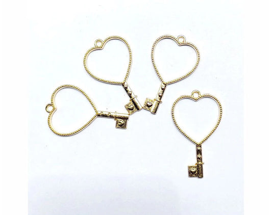 Heart Key Bezels Gold (BZ019) - 10pc