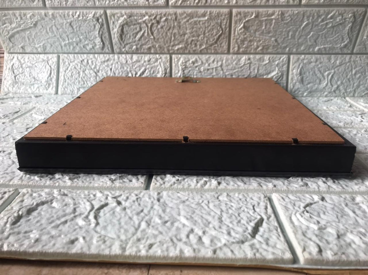 Shadow Glass Frame – 10*10 inch (Black)