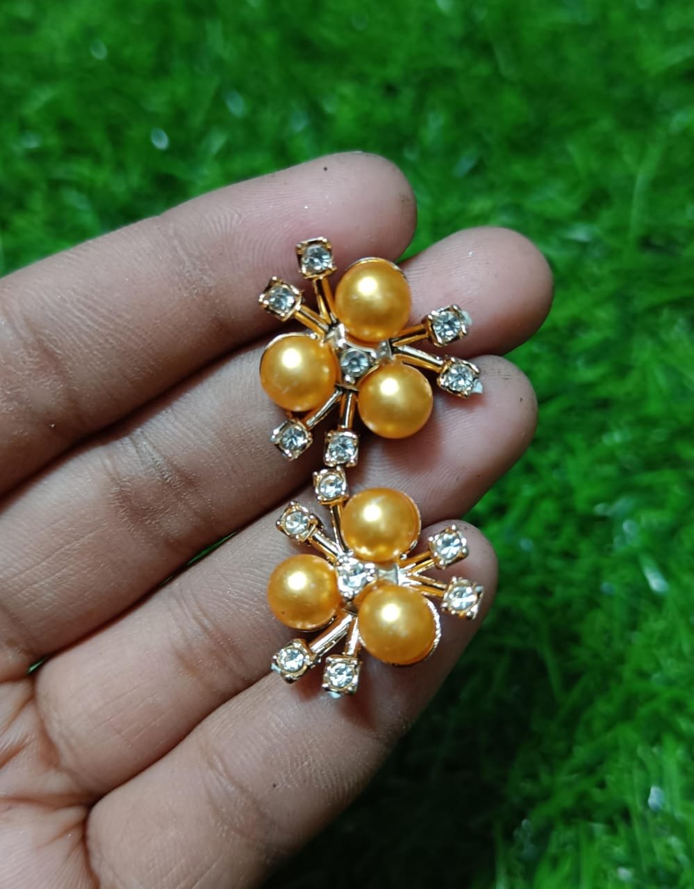 Flower Pearls with Rhinestones