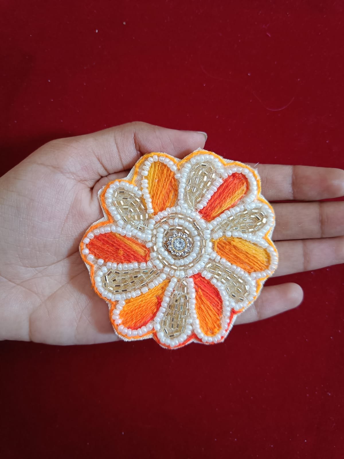 Golden Round Buti Patches - 10pc