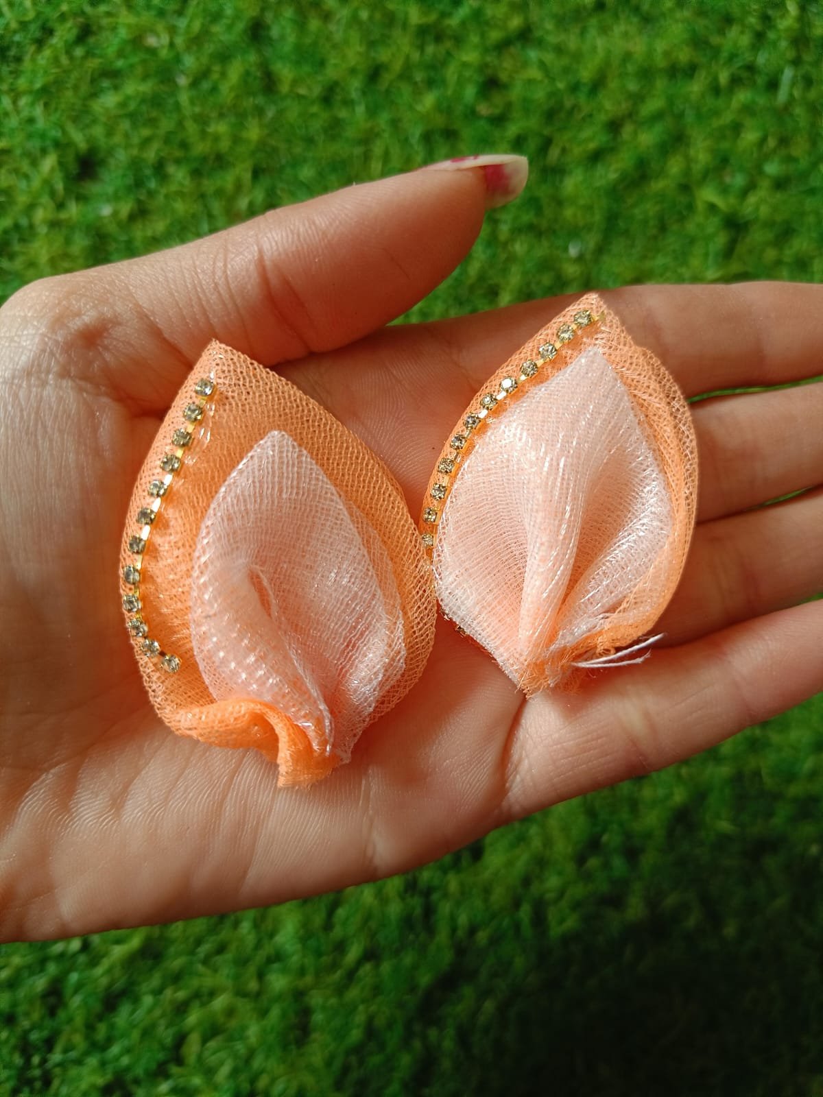 Leaf Buti