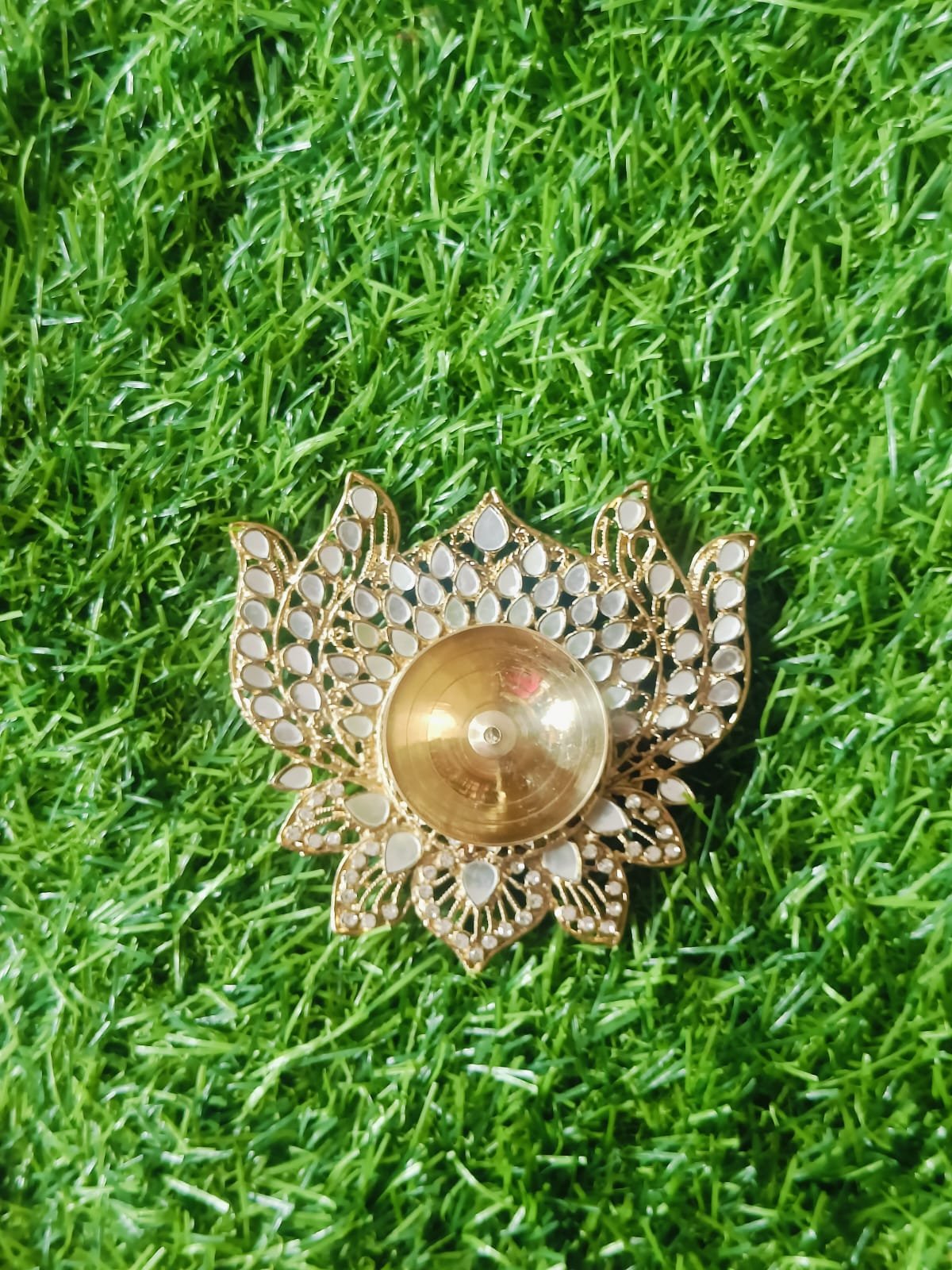 Metal Stone Lotus Diya - 1pc